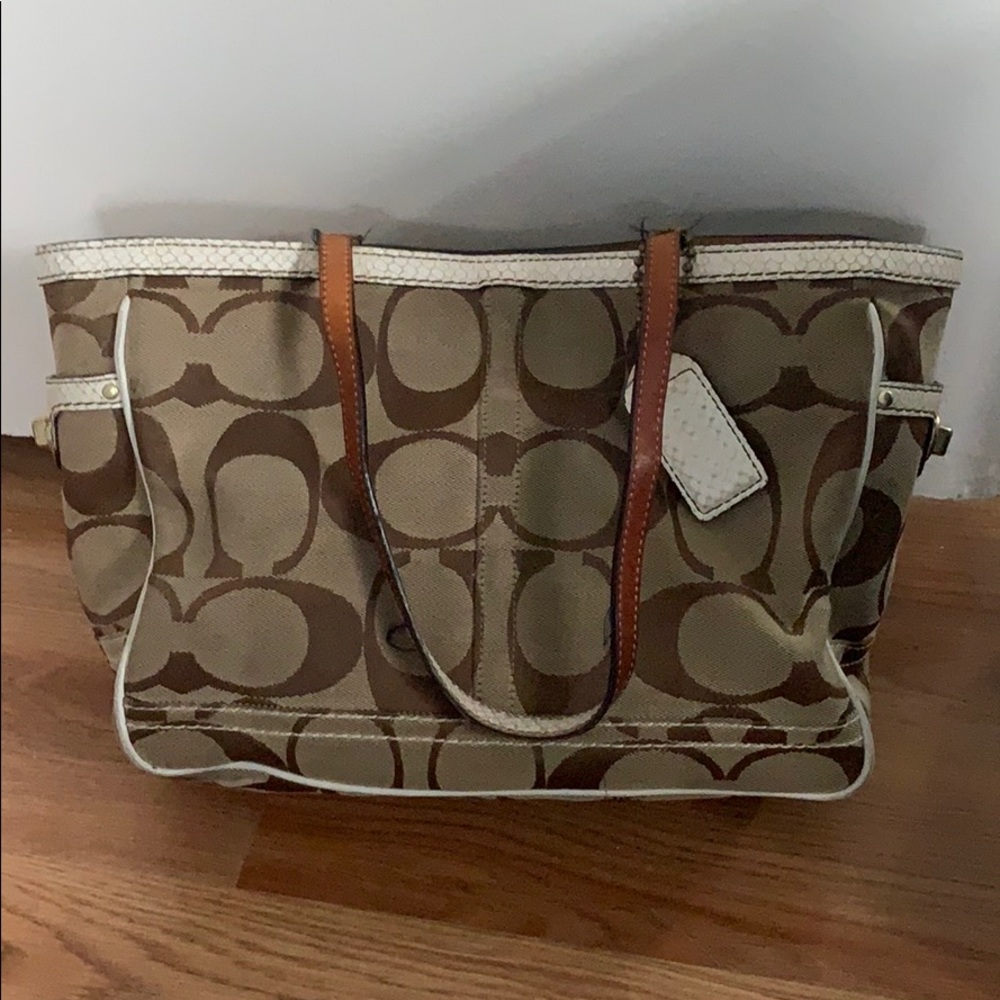 Designer Coach Bag 👜